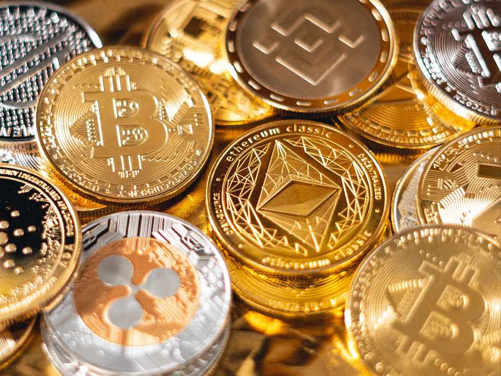 What is the Difference Between a Meme Coin and a Regular Coin? What is the Difference Between a Meme Coin and a Regular Coin?