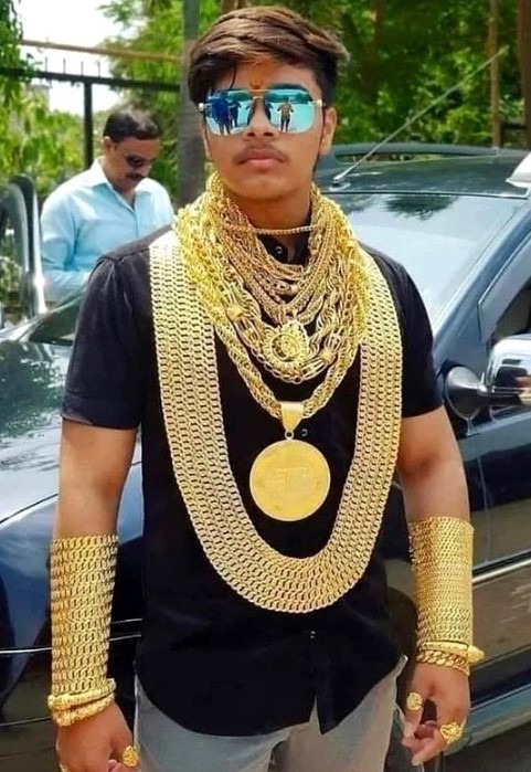gold 04 July 2022