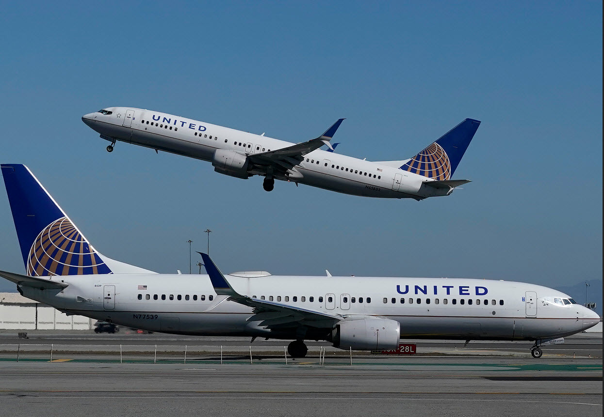 United Airlines asks FAA to pause its departures throughout the US  (update: cancelled)